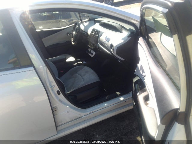 2016 Toyota Prius, VIN: JTDKBRFU7G3521369
