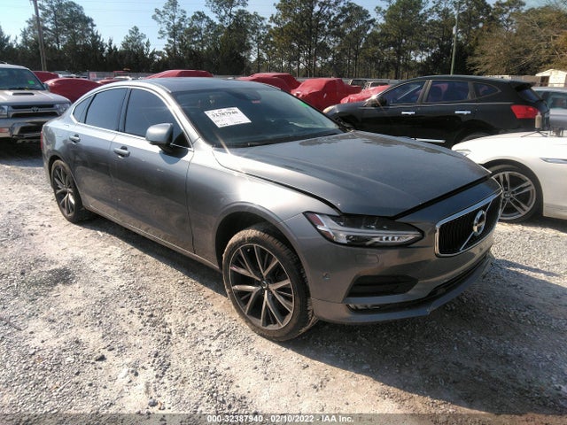 2017 Volvo S90, VIN: YV1A22MK3H1013122