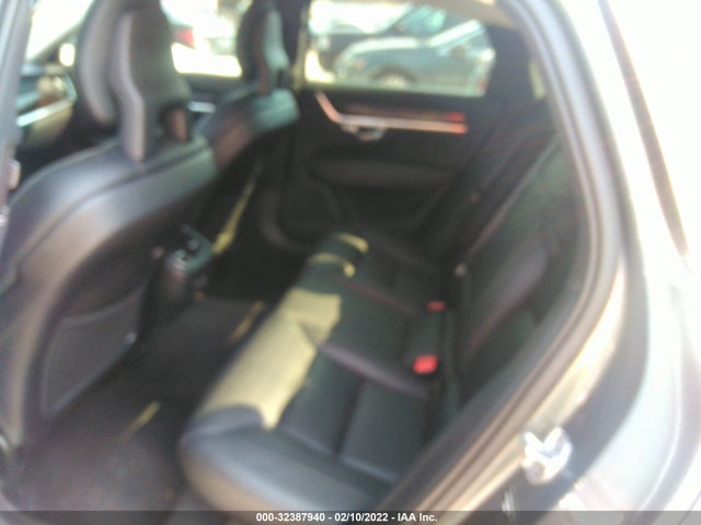 2017 Volvo S90, VIN: YV1A22MK3H1013122