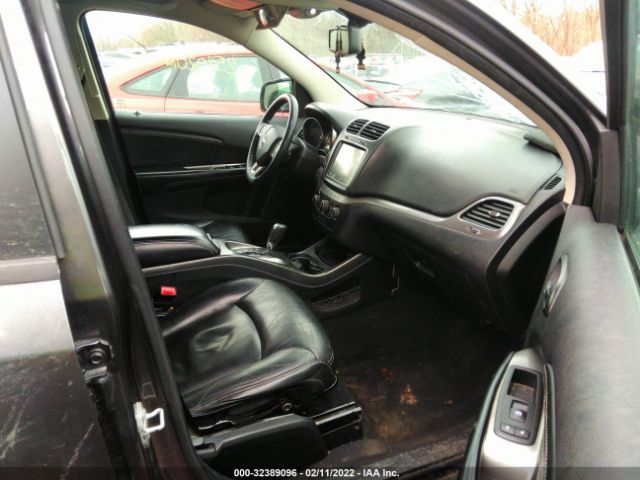 3C4PDCGG9FT587186 Dodge Journey Crossroad