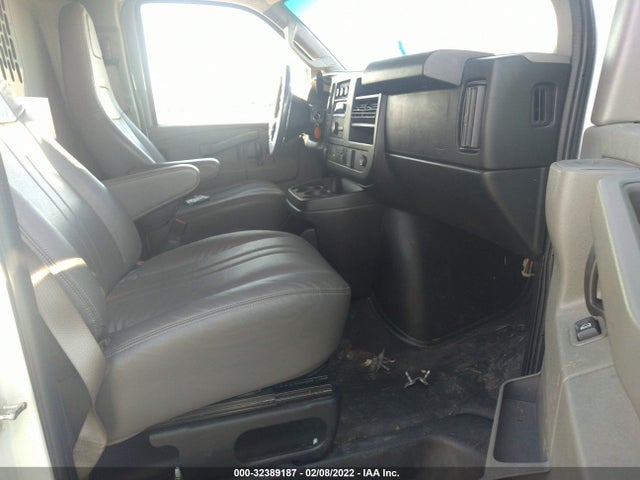 2017 Chevrolet Express, VIN: 1GCWGAFF6H1345854