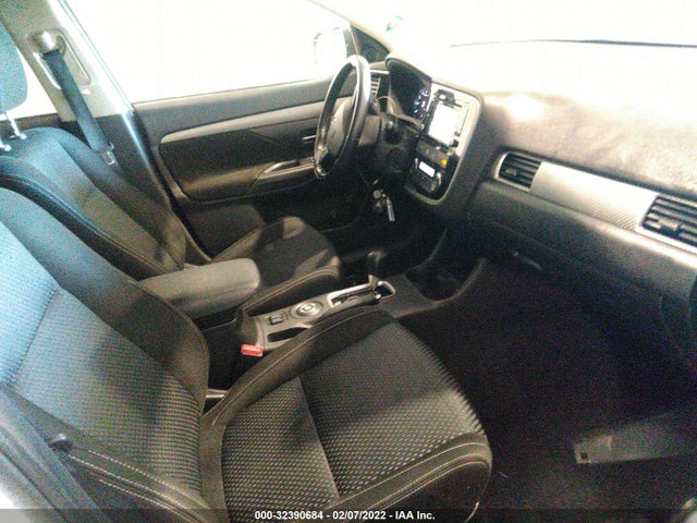 JA4AZ3A30GZ008801 Mitsubishi Outlander Se/sel/es