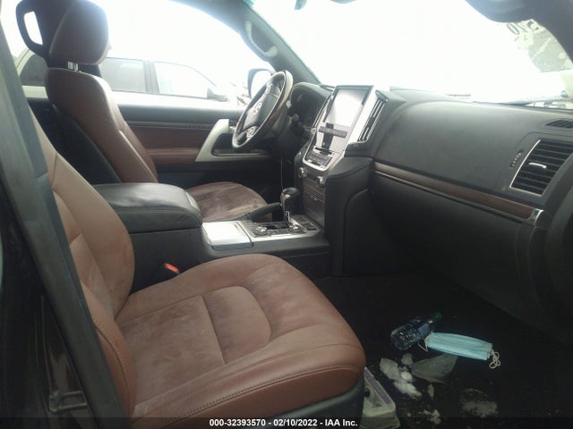 2021 Toyota Land Cruiser, VIN: JTMCY7AJXM4098541