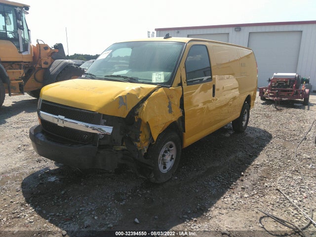 Chevrolet EXPRESS CARGO VAN 2019 1GCWGAFP8K1179272 Image 2