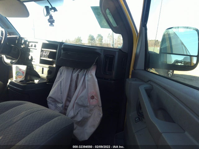 2019 CHEVROLET EXPRESS CARGO VAN VIN: 1GCWGAFP8K1179272