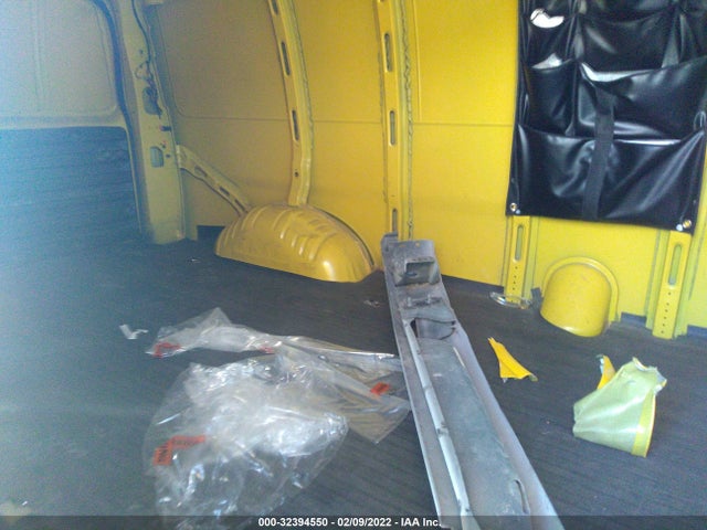 Chevrolet EXPRESS CARGO VAN 2019 1GCWGAFP8K1179272 Image 8
