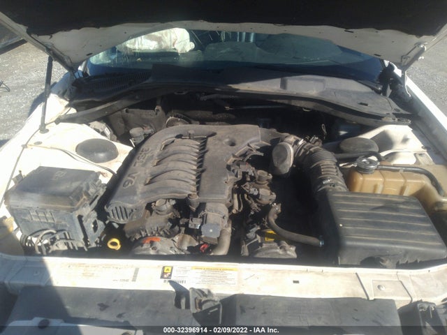 2010 CHRYSLER 300 VIN: 2C3CK5CV8AH179210
