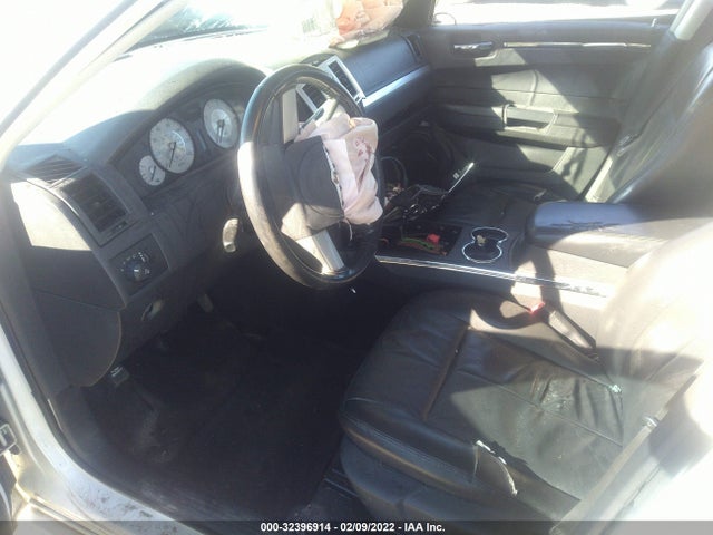 2010 CHRYSLER 300 VIN: 2C3CK5CV8AH179210