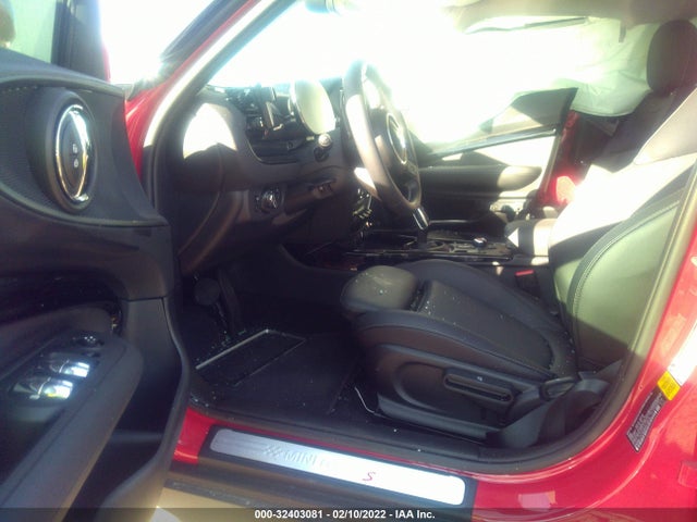 2022 Mini Clubman, VIN: WMWLV7C0XN2R13070