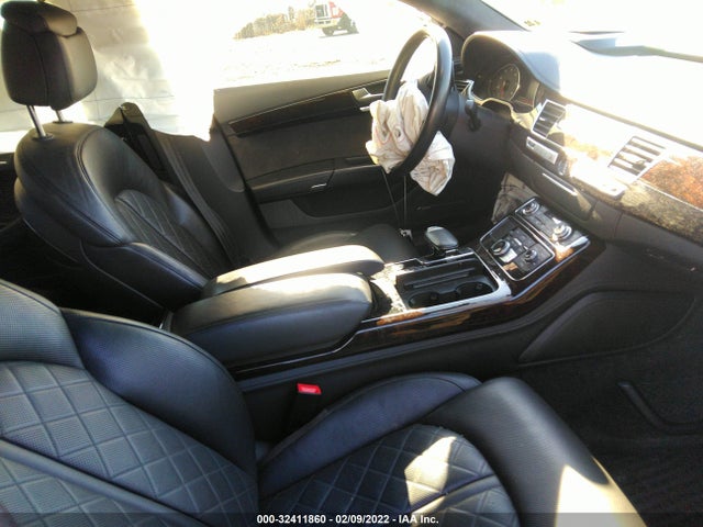 2017 Audi A8, VIN: WAU43AFD2HN008511