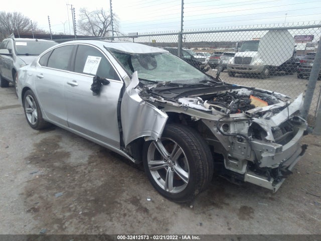 2017 Volvo S90, VIN: YV1102AKXH1006954