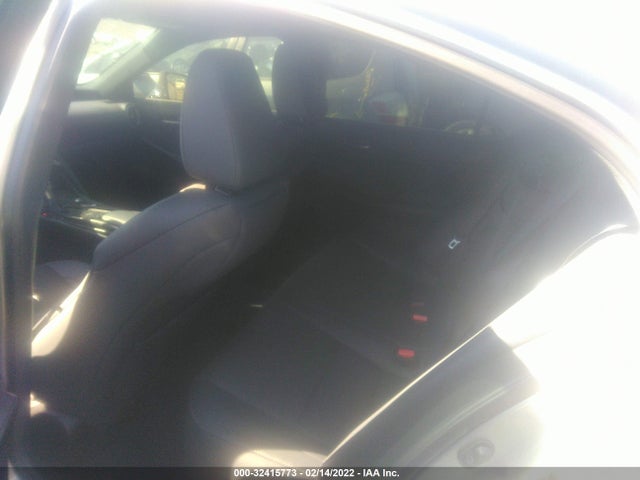 2022 Lexus IS, VIN: JTHGZ1B26N5049236