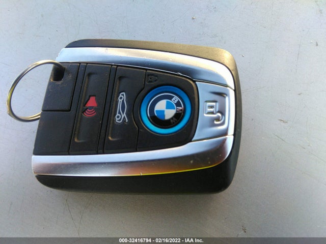 2016 BMW i8, VIN: WBY2Z2C5XGV674895