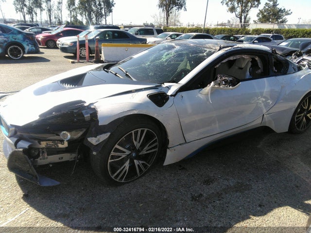 2016 BMW i8, VIN: WBY2Z2C5XGV674895