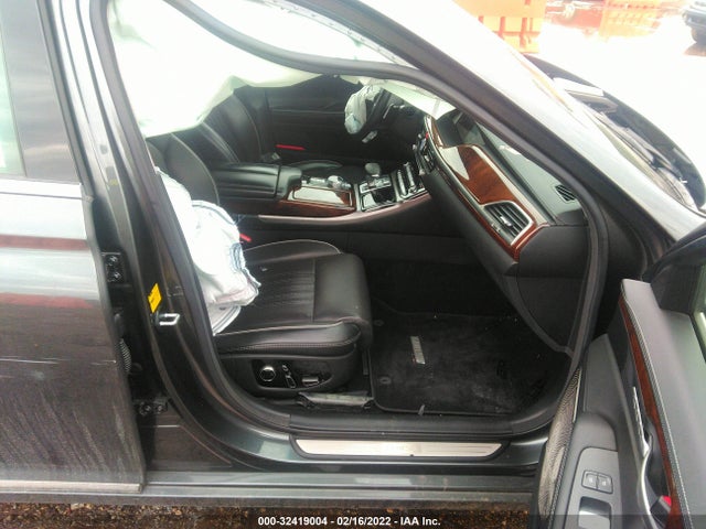 2018 Genesis G90, VIN: KMHG54JH8JU036925