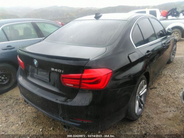WBA8B3C5XJK843275 BMW 340i
