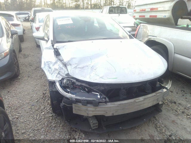 1C3CCCABXFN588690 Chrysler 200 Limited
