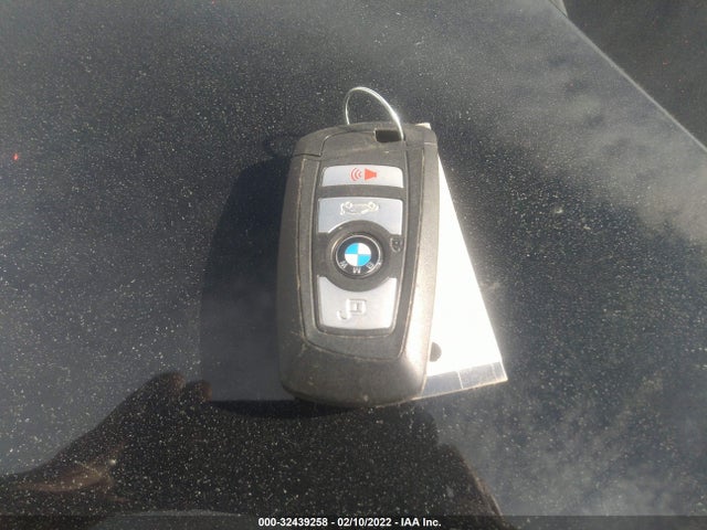 BMW 3 Series 320i 2016 WBA8A9C58GK616021 Image 11
