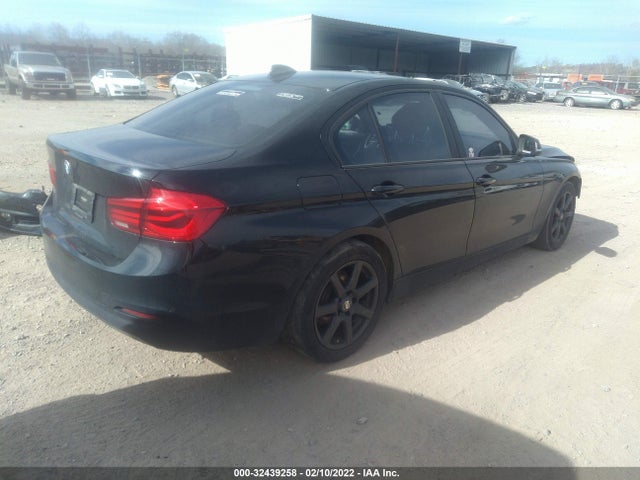 BMW 3 Series 320i 2016 WBA8A9C58GK616021 Image 4