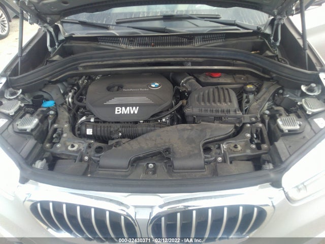 2016 BMW X1, VIN: WBXHT3Z34G4A50904