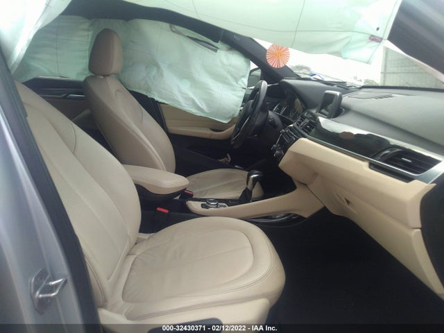 2016 BMW X1, VIN: WBXHT3Z34G4A50904