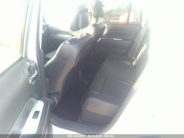1C4NJDEB8GD636317 Jeep Compass High Altitude Edition