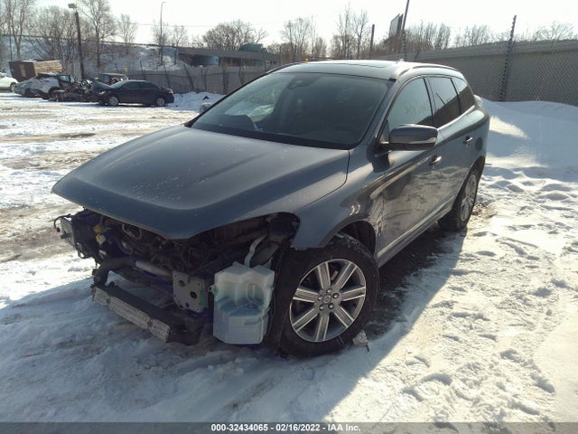 2017 Volvo XC60, VIN: YV440MRU5H2087731