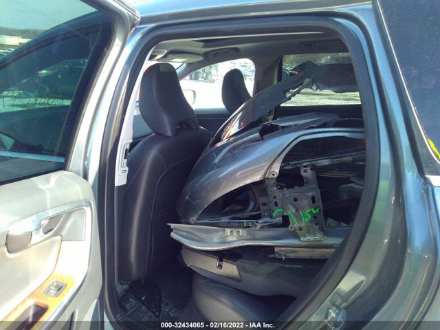 2017 Volvo XC60, VIN: YV440MRU5H2087731