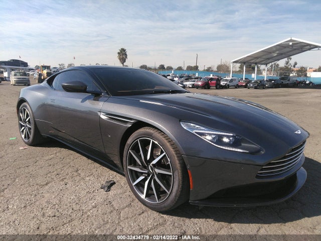 2017 Aston Martin DB11, VIN: SCFRMFAV1HGL00207