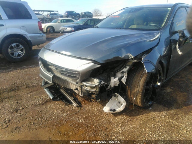 2018 Volvo V60, VIN: YV140MEL0J2388844