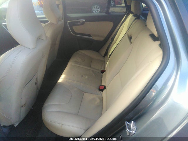 2018 Volvo V60, VIN: YV140MEL0J2388844
