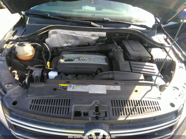 2015 Volkswagen Tiguan, VIN: WVGAV7AX5FW559975
