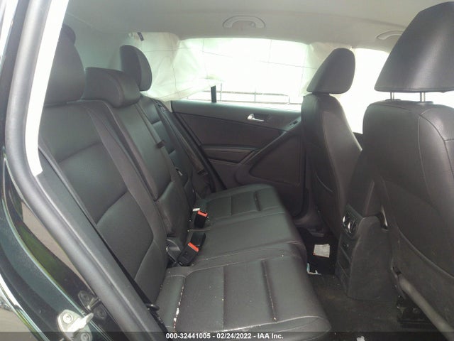 2015 Volkswagen Tiguan, VIN: WVGAV7AX5FW559975
