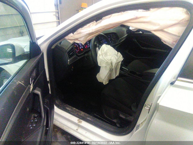 2020 VOLKSWAGEN JETTA VIN: 3VWN57BU4LM003093