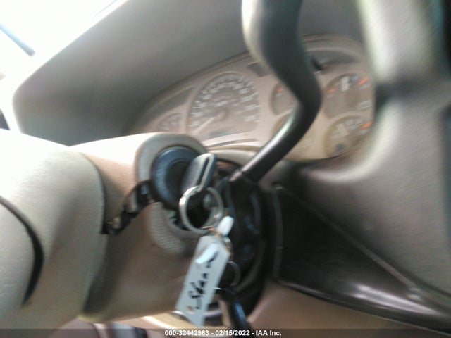 GMC YUKON DENALI 2003 1GKEK63U13J333649 Image 3