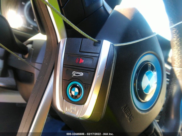 2016 BMW i8, VIN: WBY2Z2C58GV675866