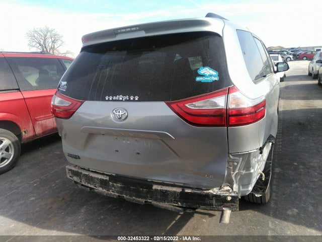 2017 Toyota Sienna, VIN: 5TDKZ3DC9HS897879