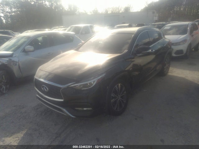 2018 Infiniti QX30, VIN: SJKCH5CR8JA047282