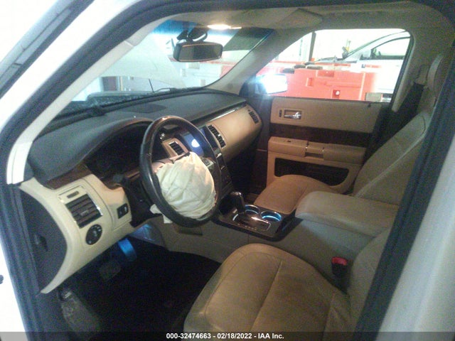 2016 Ford Flex, VIN: 2FMHK6DT6GBA08984