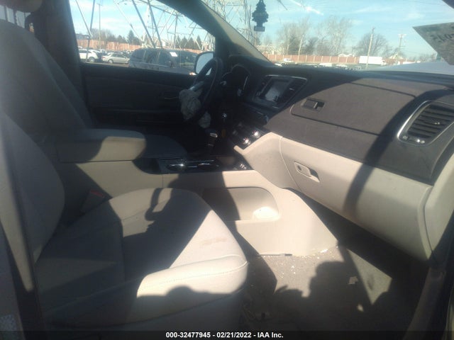 2019 Kia Sedona, VIN: KNDMB5C13K6526037
