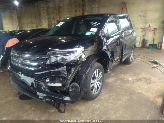 2018 Honda Pilot, VIN: 5FNYF6H57JB001184