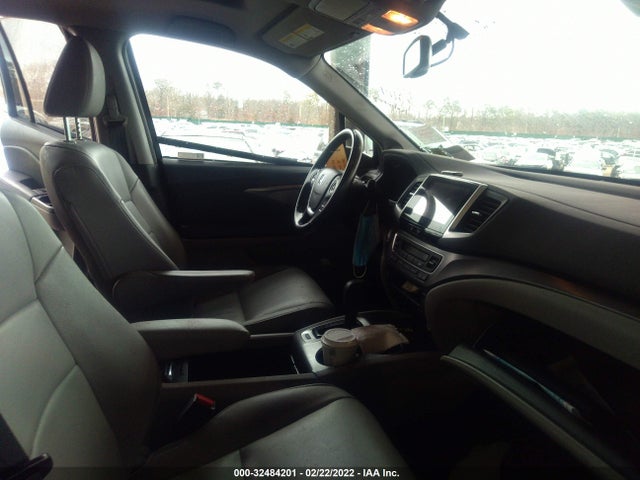 2018 Honda Pilot, VIN: 5FNYF6H57JB001184