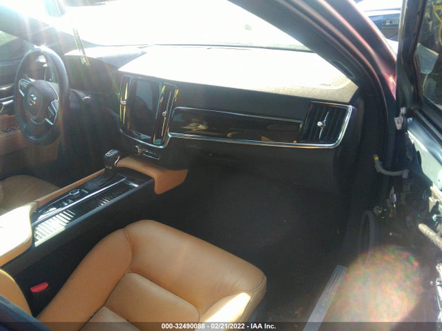 2018 Volvo S90, VIN: LVY982AK5JP015204