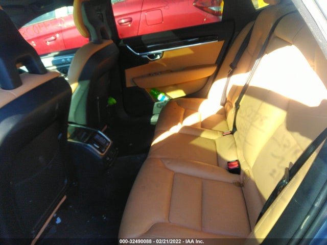 2018 Volvo S90, VIN: LVY982AK5JP015204