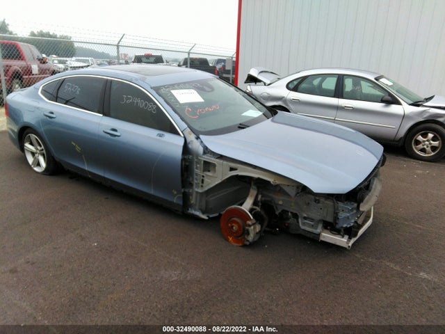 2018 Volvo S90, VIN: LVY982AK5JP015204