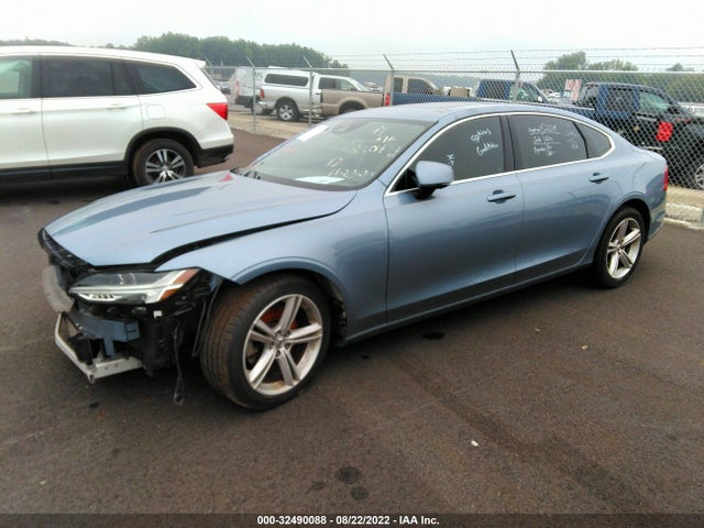 2018 Volvo S90, VIN: LVY982AK5JP015204