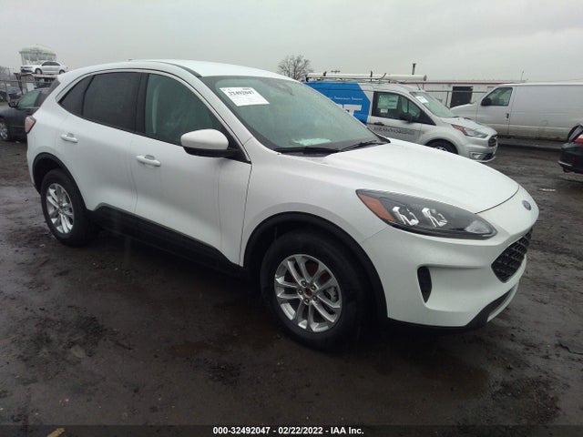 2021 Ford Escape, VIN: 1FMCU9BZXMUA82606