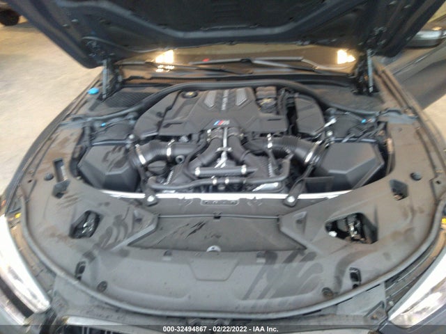 2022 BMW M8, VIN: WBSGV0C0XNCH11766