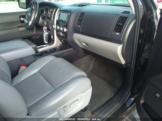 2015 Toyota Sequoia, VIN: 5TDJY5G17FS124250