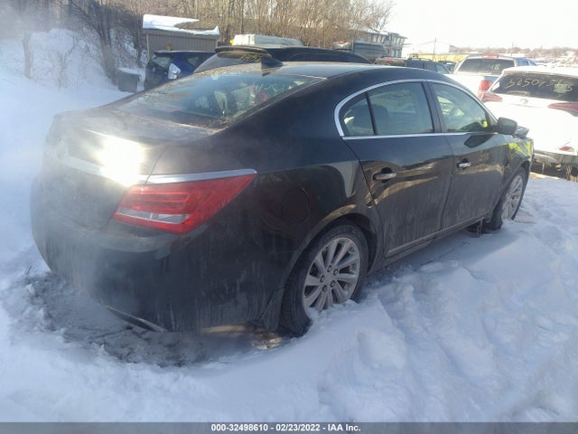 2016 Buick LaCrosse, VIN: 1G4GB5G30GF251271